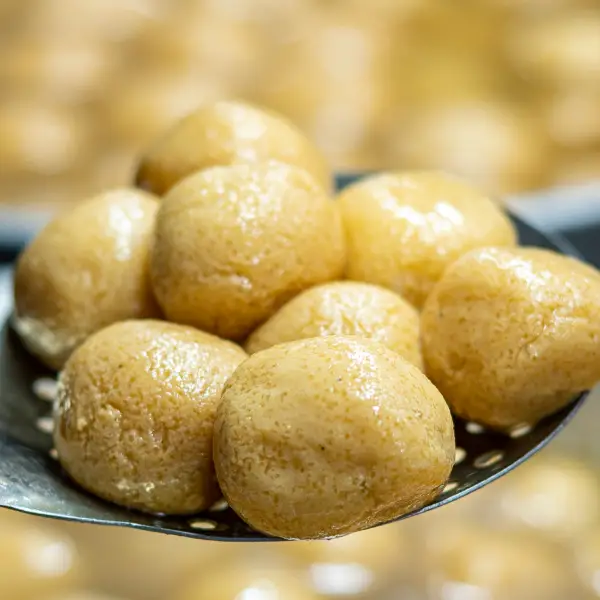 east-od-food-Iconic-Sweets.webp