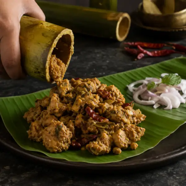 north-od-food-PodaMutton&RiverFishCurry.webp
