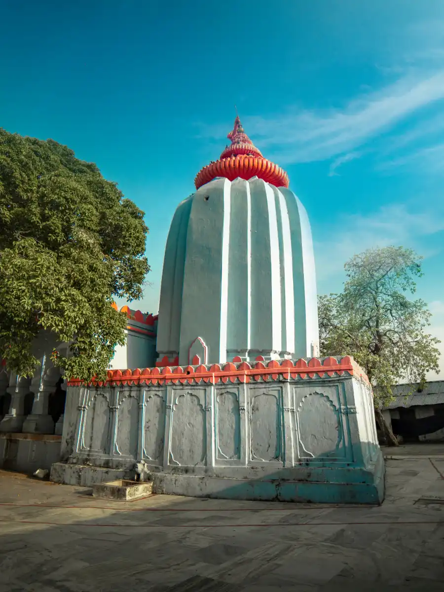 Leaning Temple of Huma